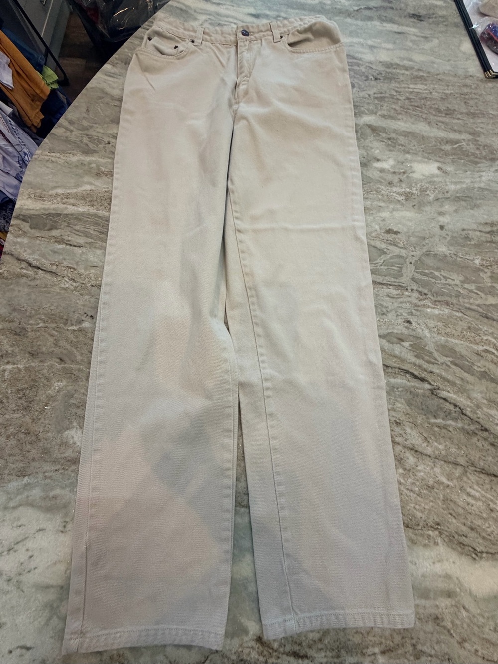Bill Blass Jeanswear Easy Fit Beige Jeans Size 10